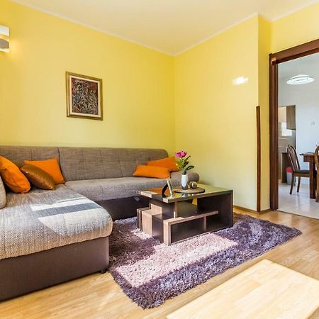 Pula Apartment Екстер'єр фото