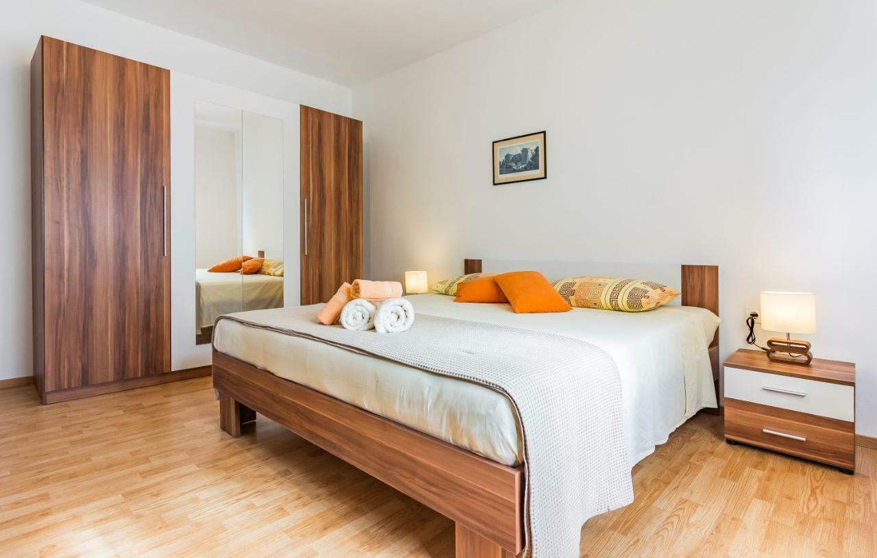 Pula Apartment Екстер'єр фото