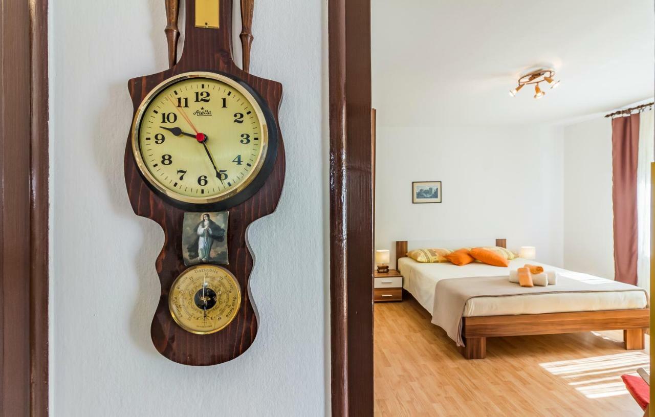 Pula Apartment Екстер'єр фото