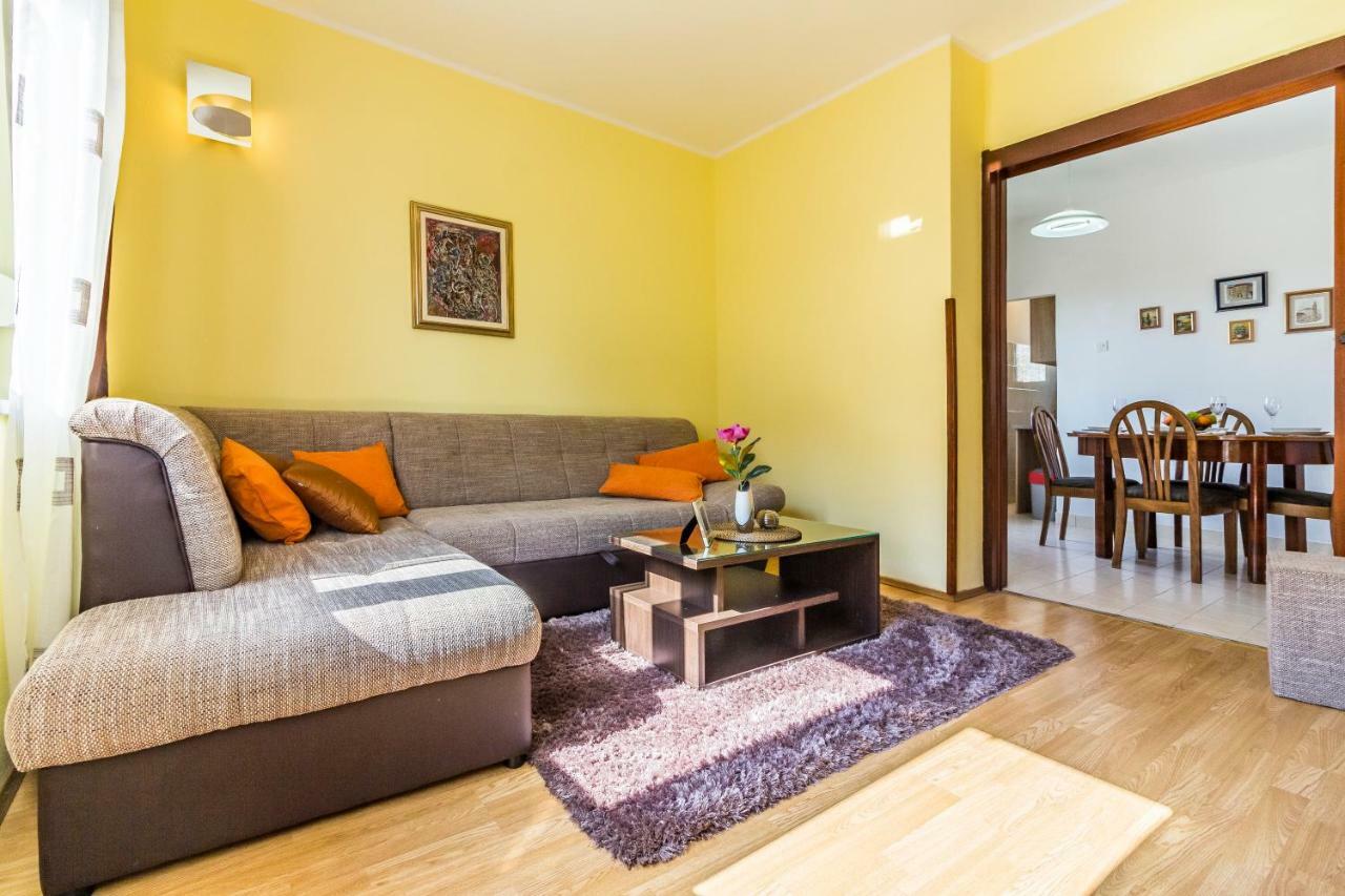 Pula Apartment Екстер'єр фото